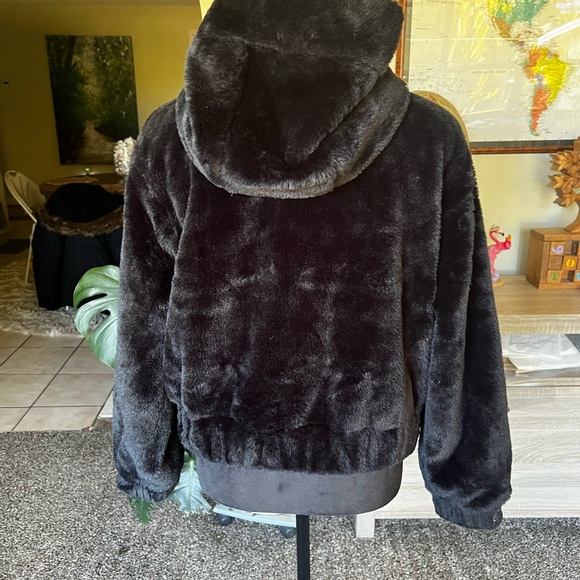Ambiance Black Faux Fur Coat - Picture 4 of 7